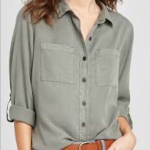 Button down top